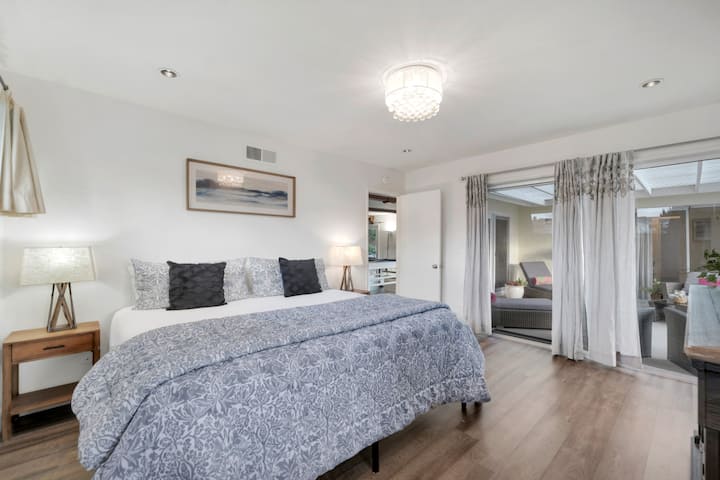 1096 Calle Pinata- HsHProd-97