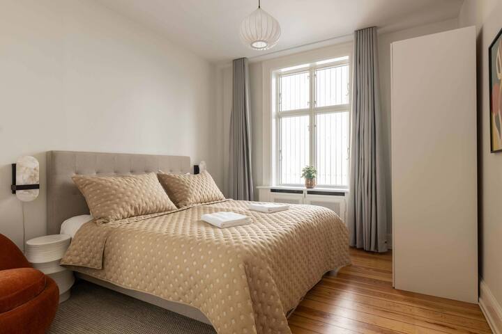Beautiful & Spacious 4BR in Vesterbro gallery image 2