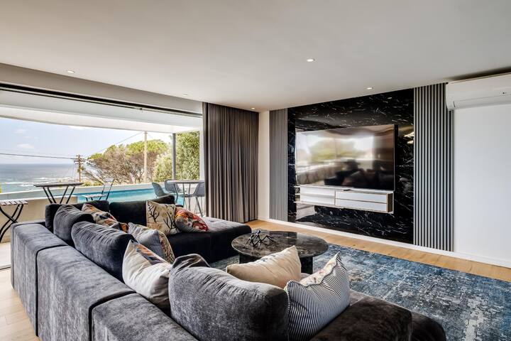 4BR Camps Bay Villa w Pool and Garden Casa Meya gallery image 2