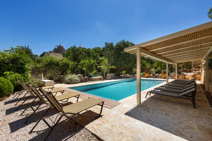 Piazzetta dei Trulli by BarbarHouse gallery image 2