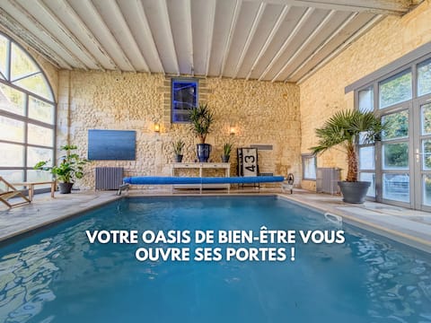 17th Century Manor and Barns*Indoor Pool*22 People