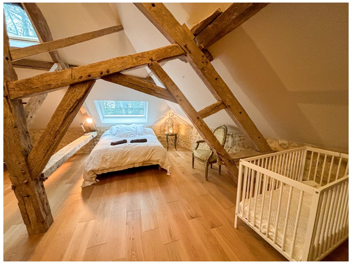 Chambre à l'étage des Granges