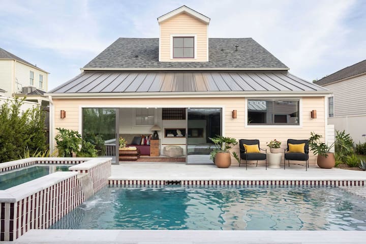 Luxe Historic Compound w Private Heated Pool & Spa