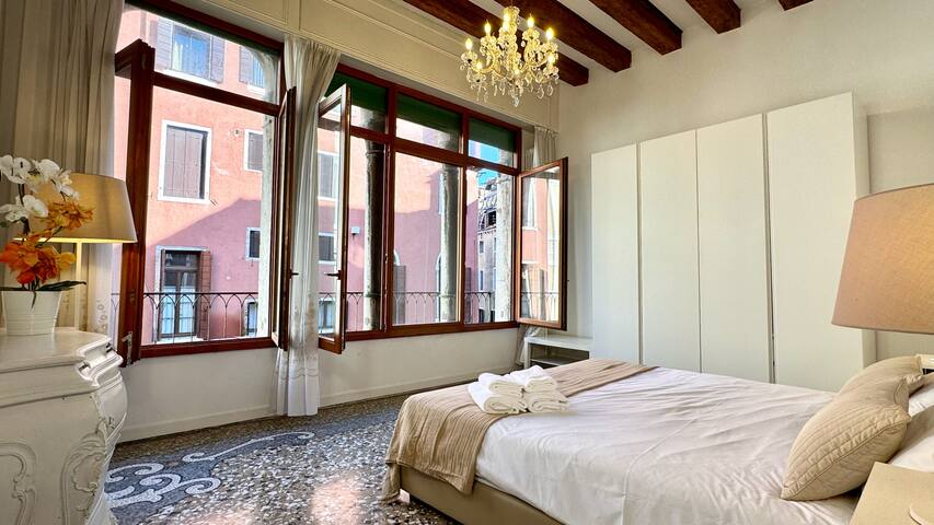 Surian Canal View (200m from St Mark’s Square) gallery image 4