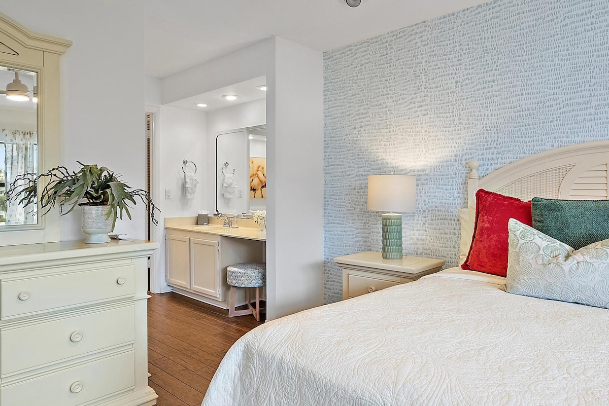 130 Palm Avenue, 120 - 3