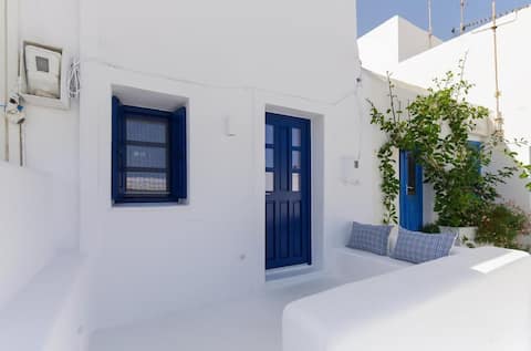 Maria Sea View Apartment  Naousa