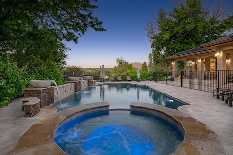 Bella Pavona Luxury Poolside Country Estate