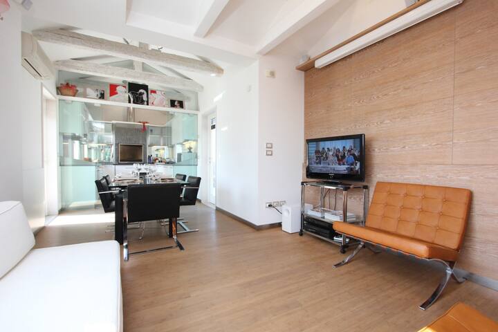 Apt. Grand Canal Terrace Scalzi gallery image 5