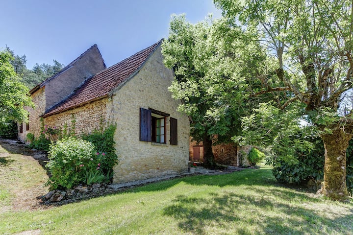 Maison Avec Un Grand Jardin En Pleine Nature - Montignac