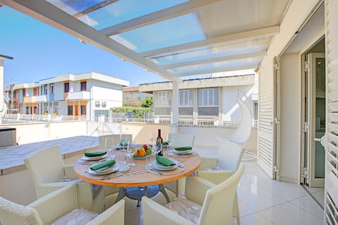 Casa Patino - by Happy Rentals