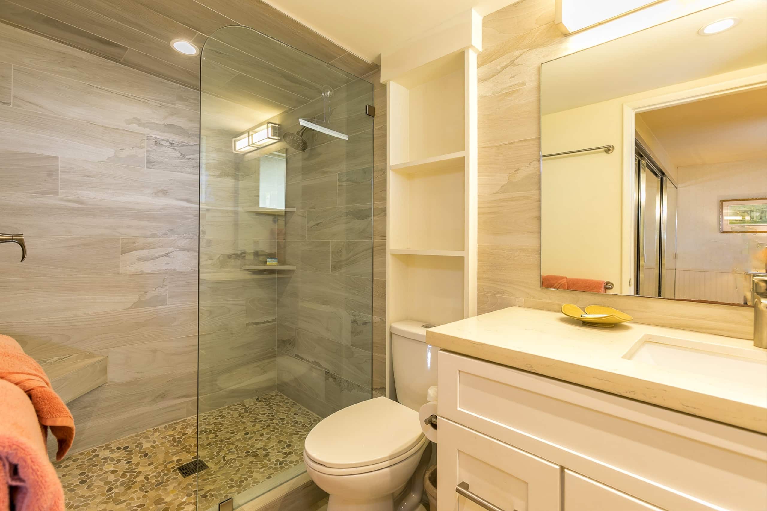 Home in Kihei · ★4.92 · 1 bedroom · 2 beds · 2 baths - Image 15
