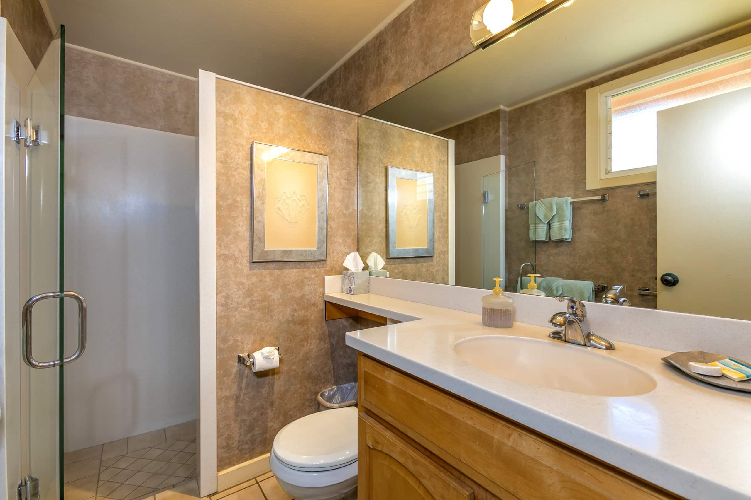 Home in Kihei · ★4.92 · 1 bedroom · 2 beds · 2 baths - Image 14