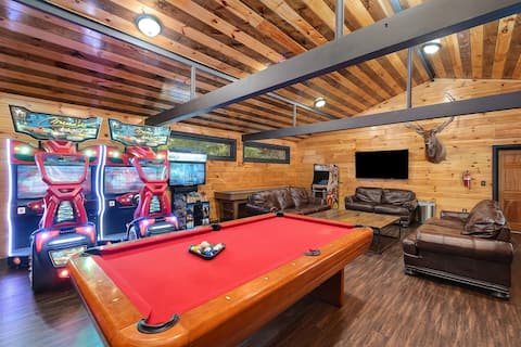 Bluff Mountain Lodge cabin in Sevierville - Photo 4