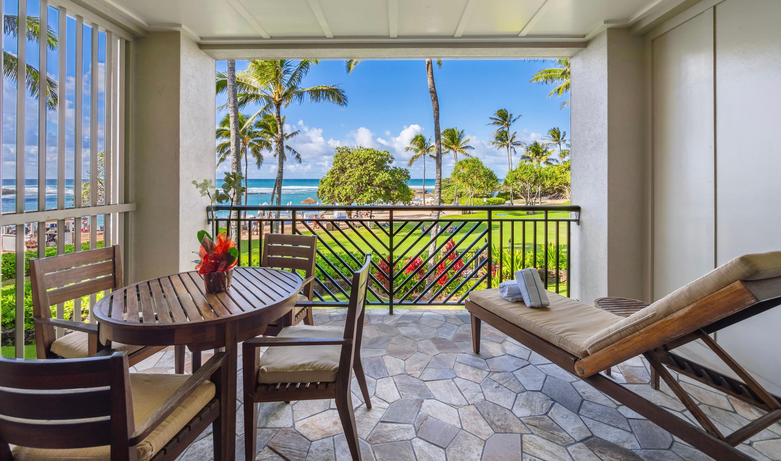 Villa in Kahuku · ★4.91 · Studio · 2 beds · 1 private bath - Image 2