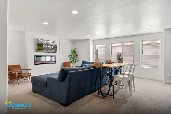 Valley Views | Walk To Marina & Town | Ev Ready - Bear Lake