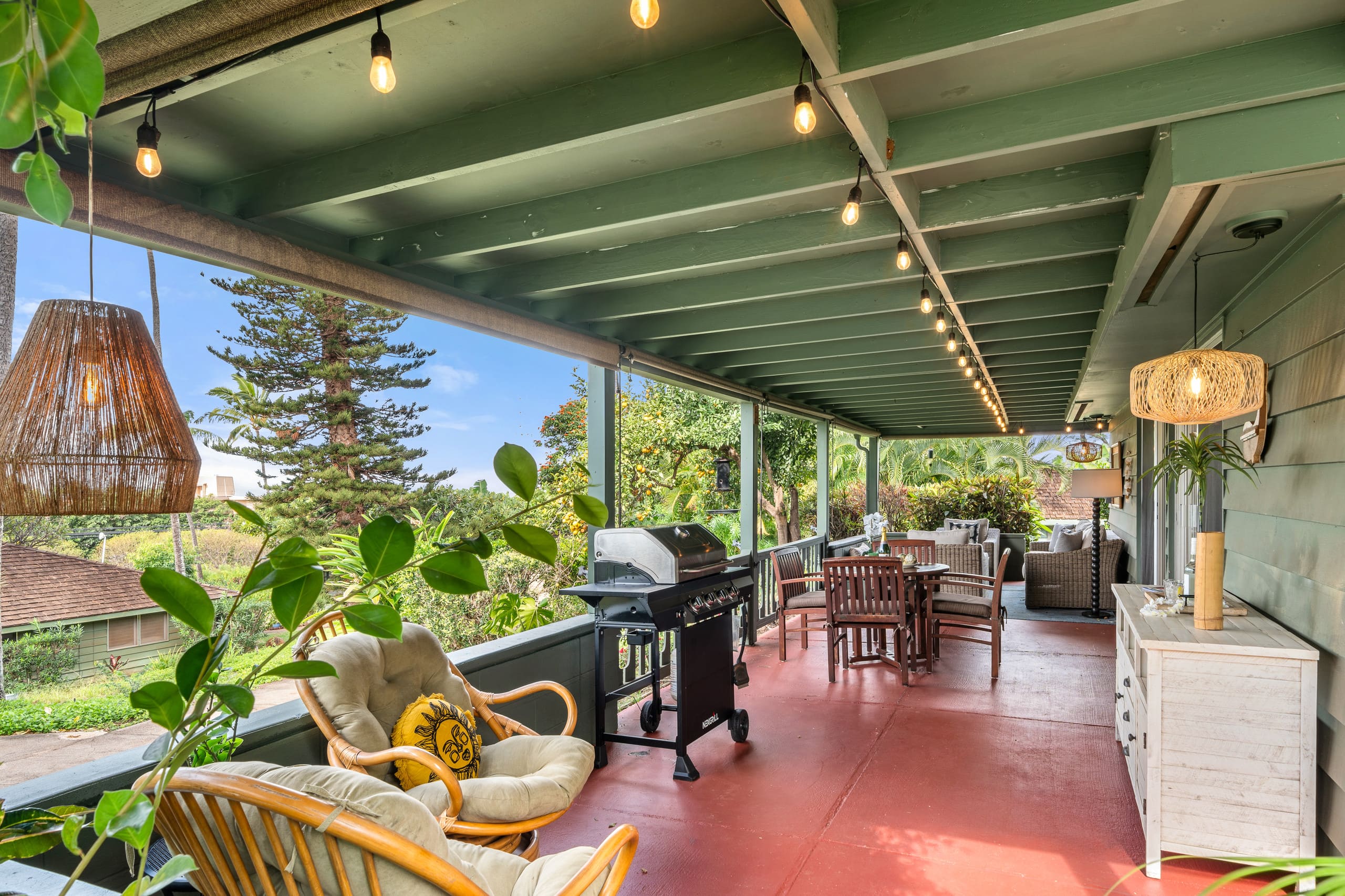 Condo in Lahaina · ★4.95 · 2 bedrooms · 3 beds · 2 baths - Image 23