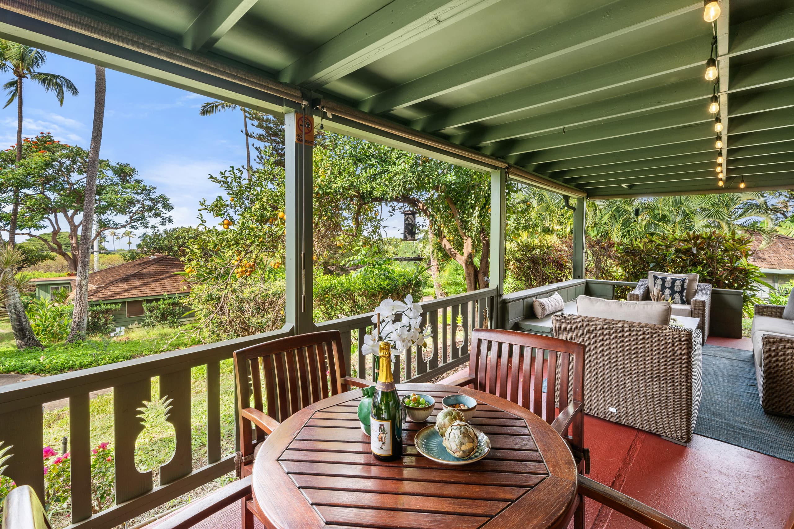 Condo in Lahaina · ★4.95 · 2 bedrooms · 3 beds · 2 baths - Image 24