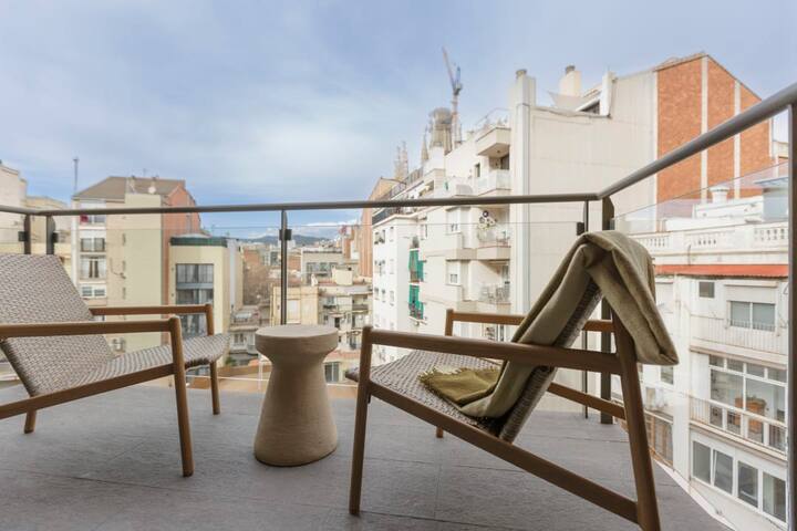 Sweett | Diagonal Sagrada I gallery image 3