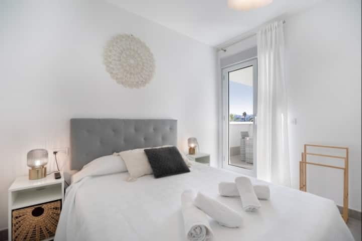 Luar Candor Free Parking By Staycare - Rota