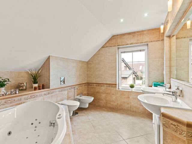 Garden & Terrace Villa by Interhome gallery image 3