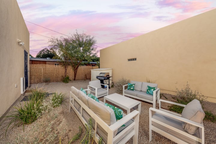 Central & Quiet | Near Alvernon Park | 2 Br 1.5 Ba - Tucson