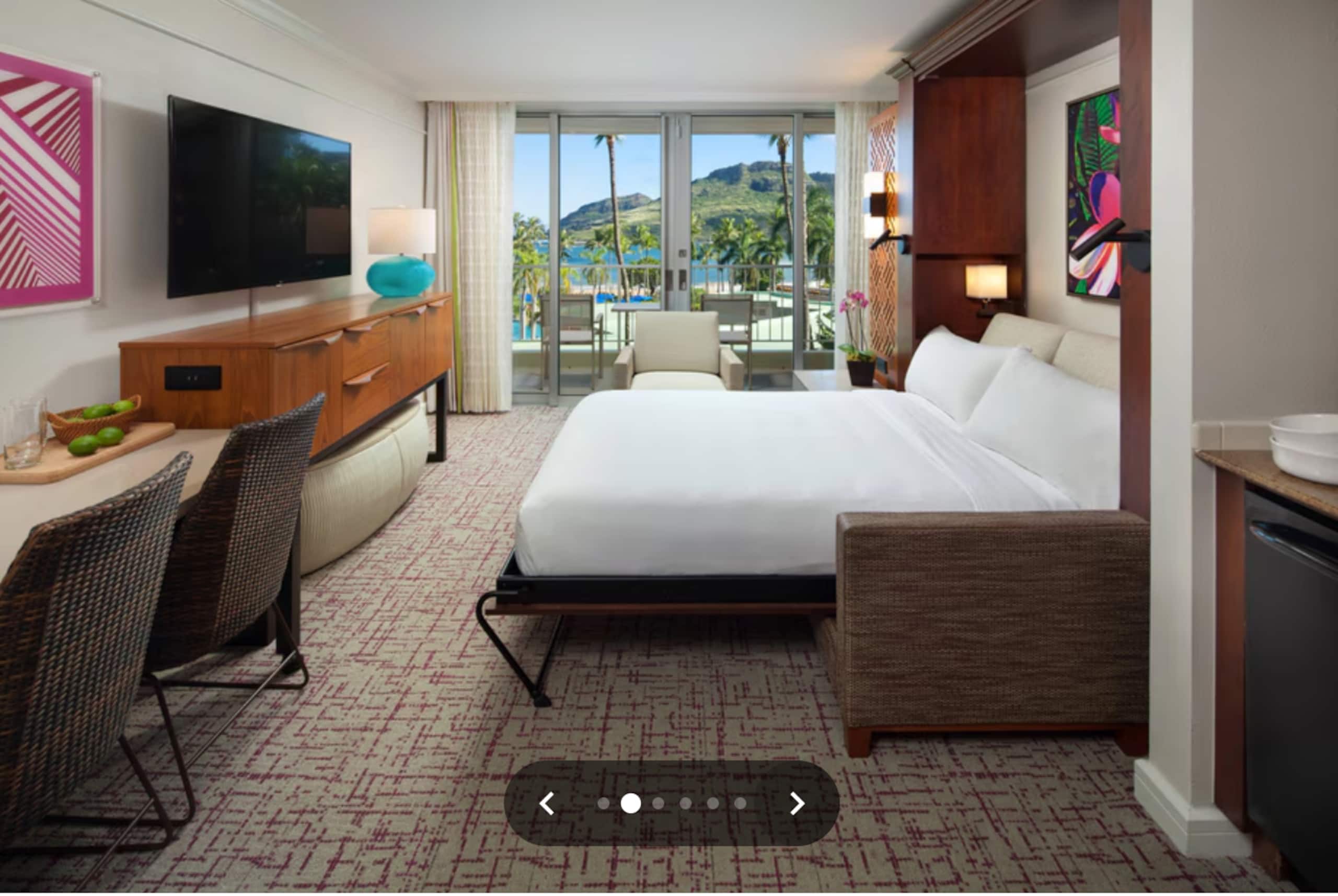Condo in Lihue · ★4.8 · 1 bedroom · 2 beds · 2 baths - Image 5