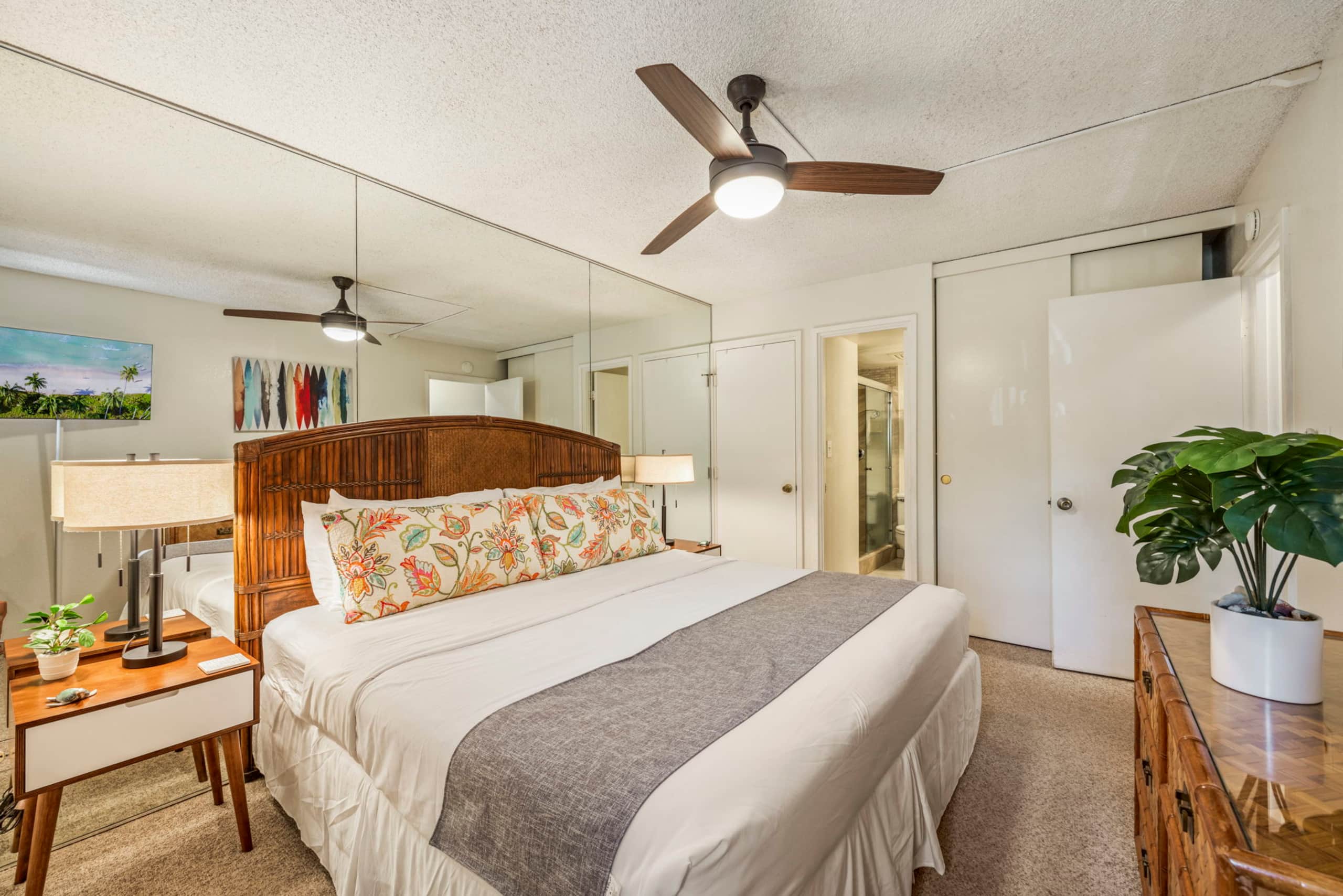 Condo in Kihei · ★5.0 · 1 bedroom · 2 beds · 2 baths - Image 17