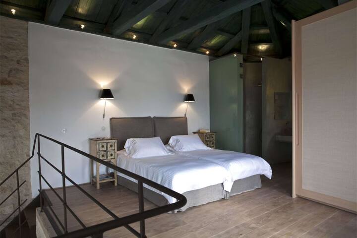 საძინებელი 2