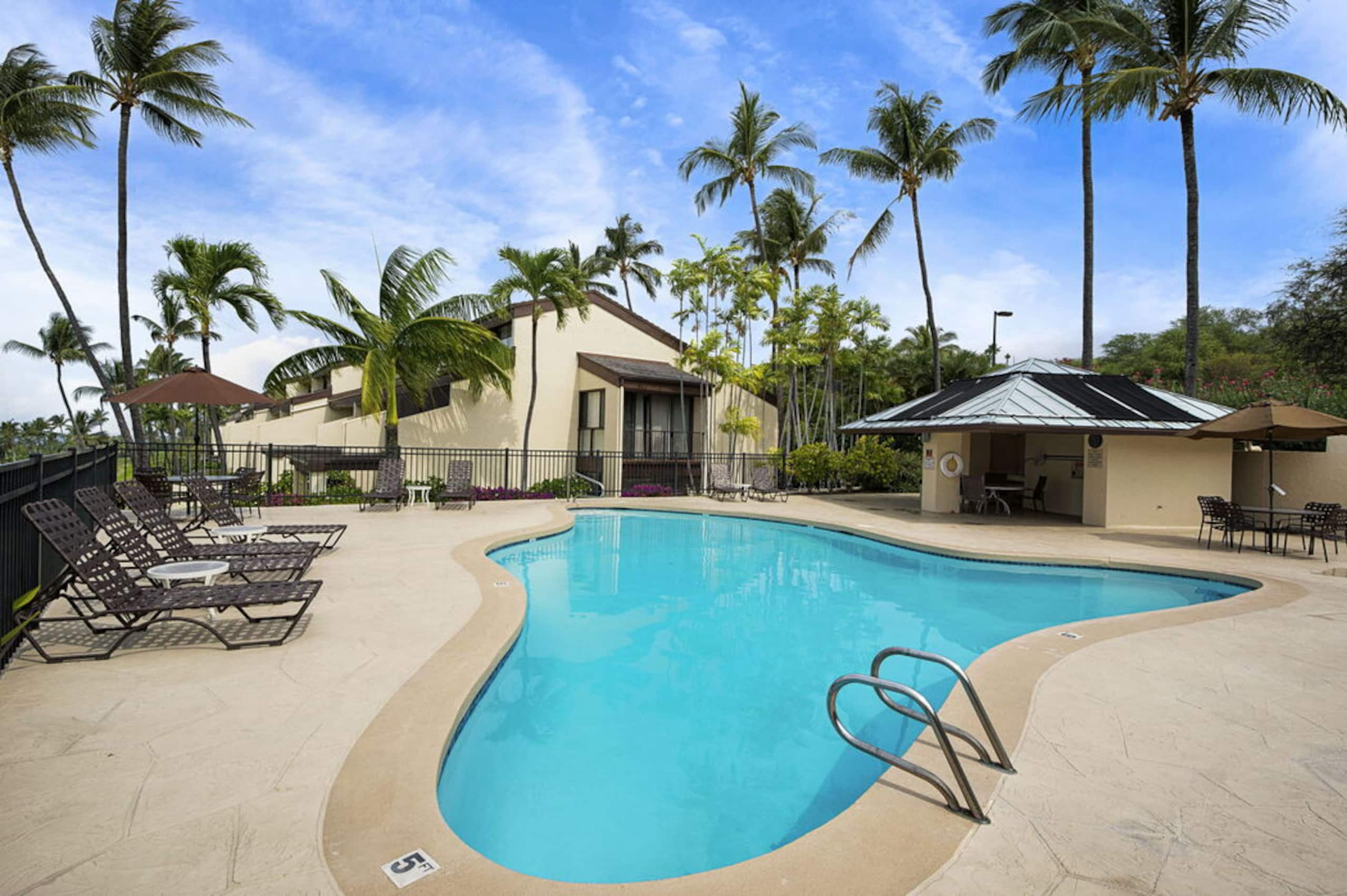 Condo in Kailua-Kona · ★5.0 · 2 bedrooms · 5 beds · 3 baths - Image 38