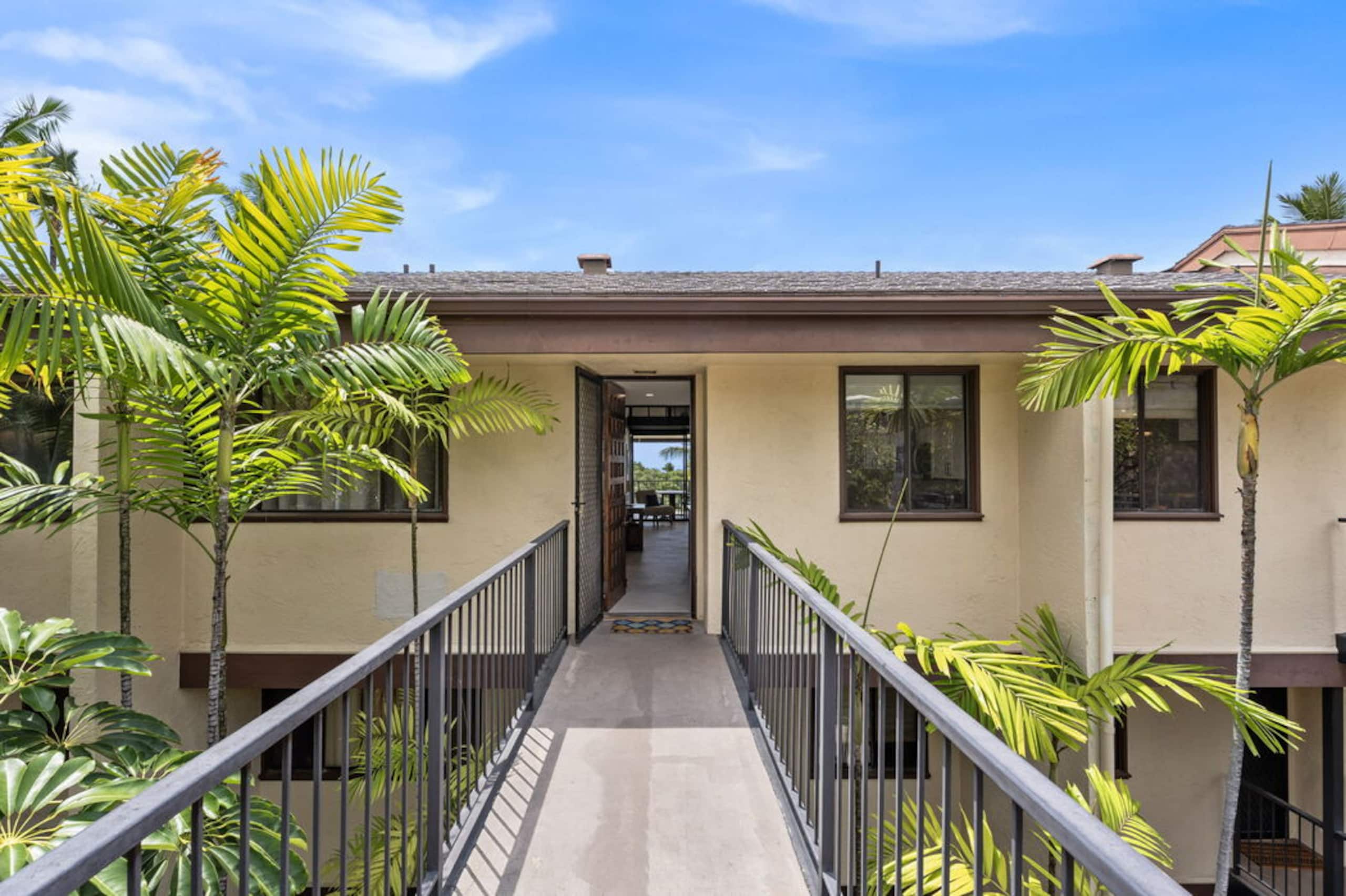 Condo in Kailua-Kona · ★5.0 · 2 bedrooms · 5 beds · 3 baths - Image 33