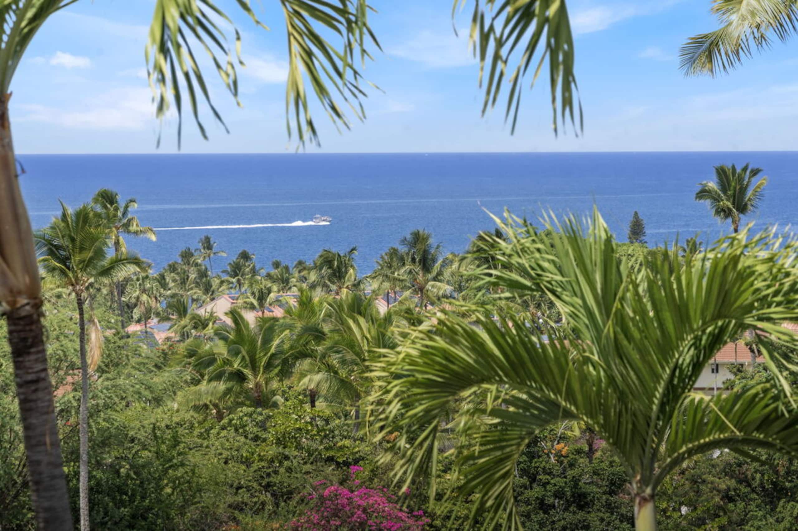 Condo in Kailua-Kona · ★5.0 · 2 bedrooms · 5 beds · 3 baths - Image 46