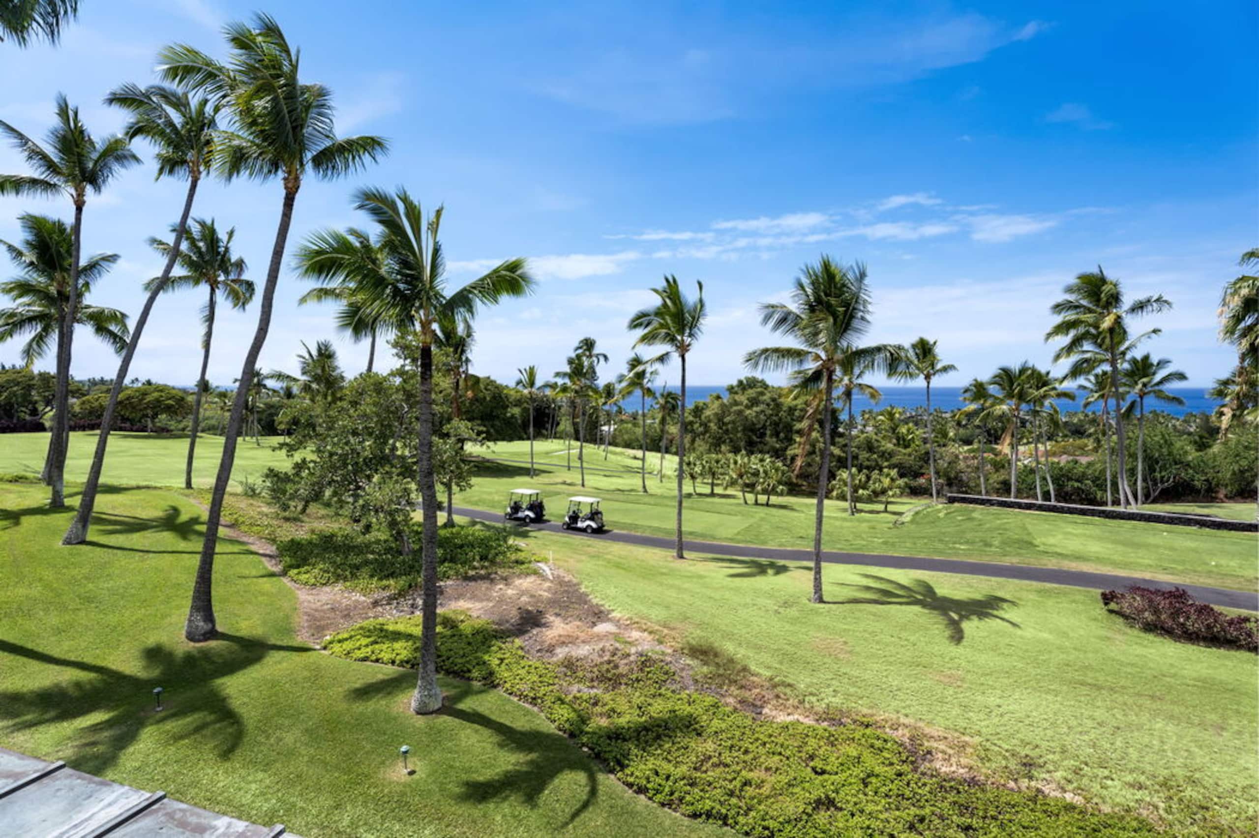 Condo in Kailua-Kona · ★5.0 · 2 bedrooms · 5 beds · 3 baths - Image 25