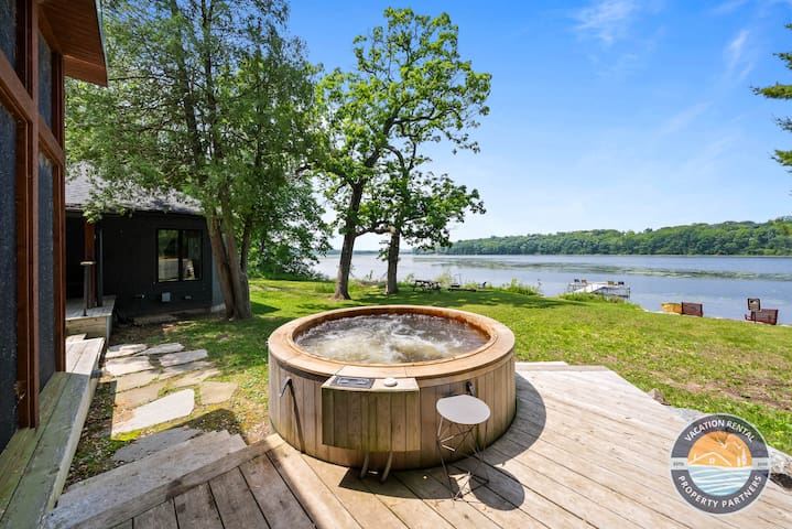 Vacation Rental Property Partners managed Airbnb listing 1