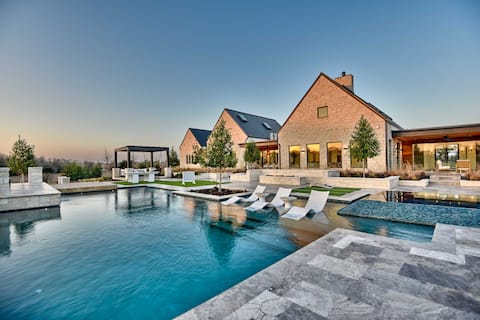 Luxe Villa @ Element Ranch - 5 min to Round Top