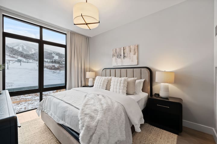 Luxurious Condo | Mountain Views, 20 New Ski Runs