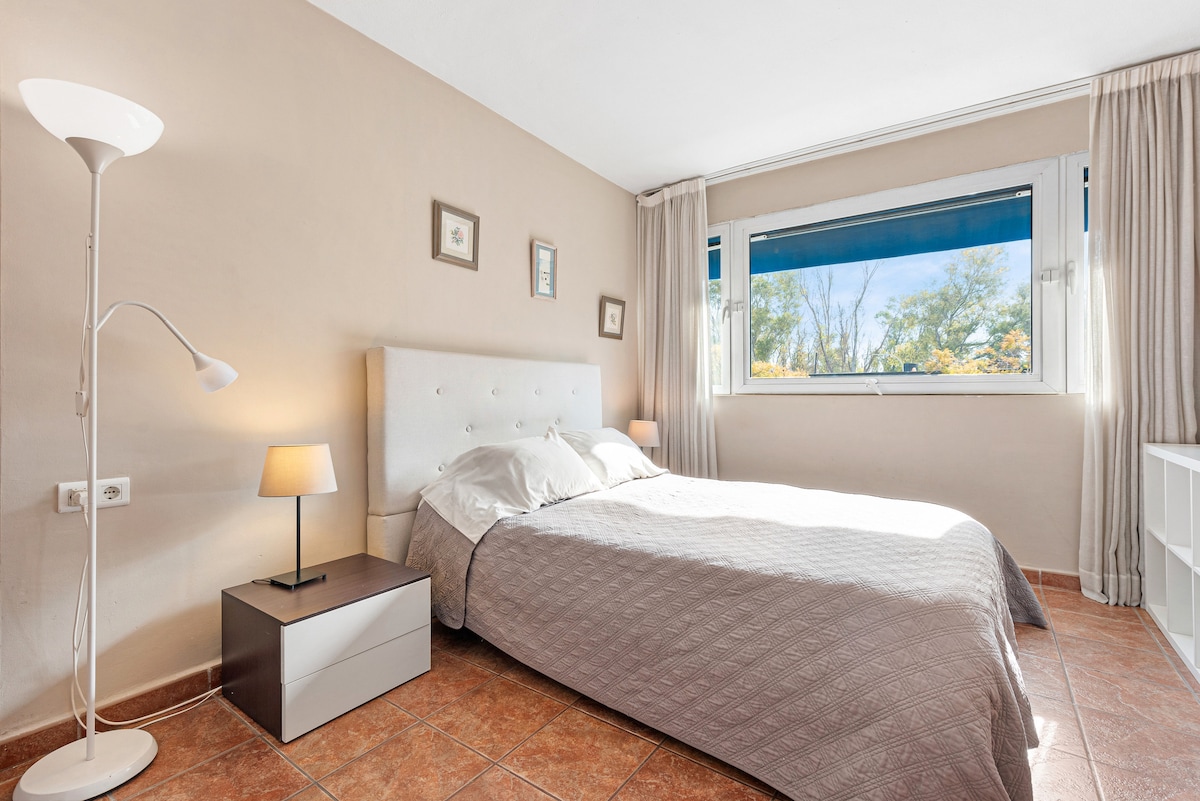 Top Airbnb: Cozy studio in Pedregalejo by the sea in Torre De San Telmo