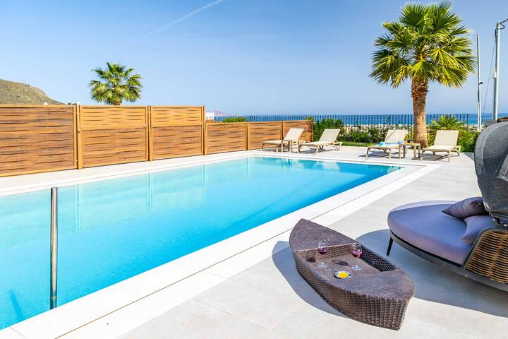 Kamelia Villa 1 gallery image 2