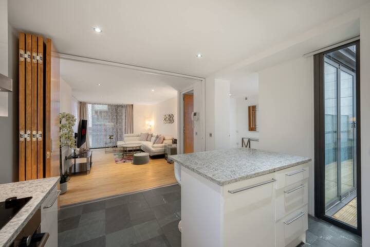 Super Deluxe 2bed apartment gallery image 4