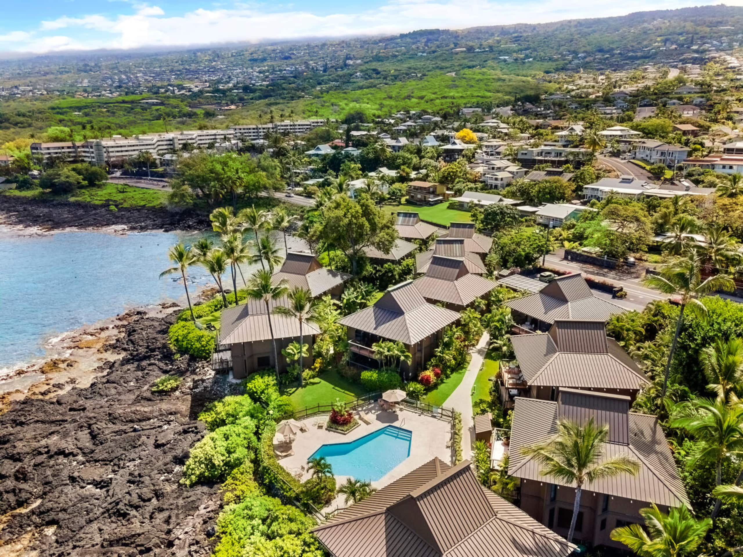 Townhouse in Kailua-Kona · ★5.0 · 3 bedrooms · 3 beds · 3 baths - Image 51