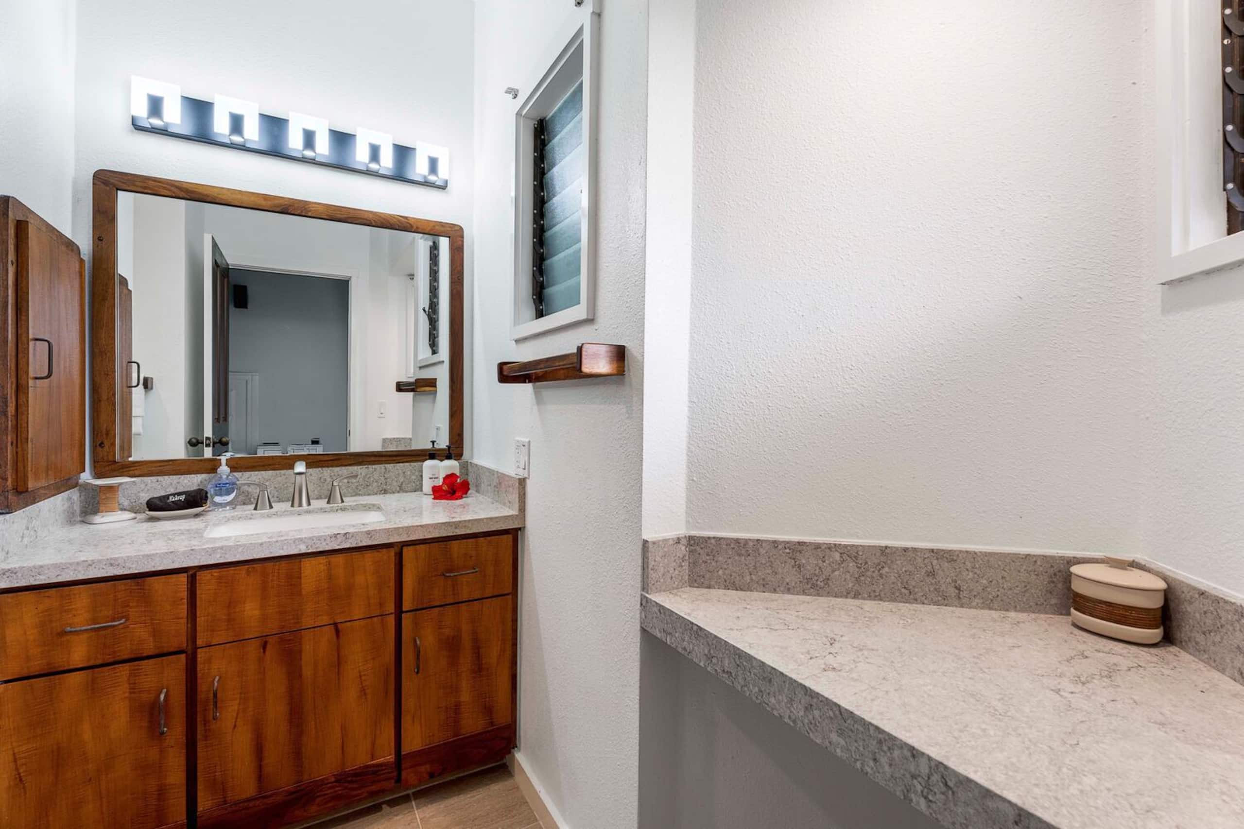Townhouse in Kailua-Kona · ★5.0 · 3 bedrooms · 3 beds · 3 baths - Image 13