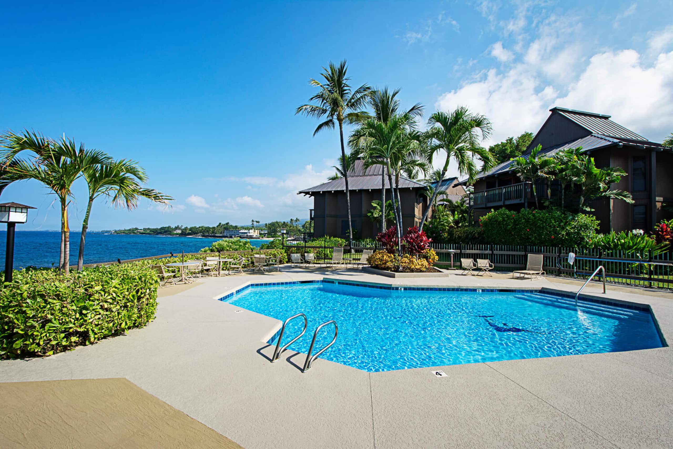 Townhouse in Kailua-Kona · ★5.0 · 3 bedrooms · 3 beds · 3 baths - Image 52