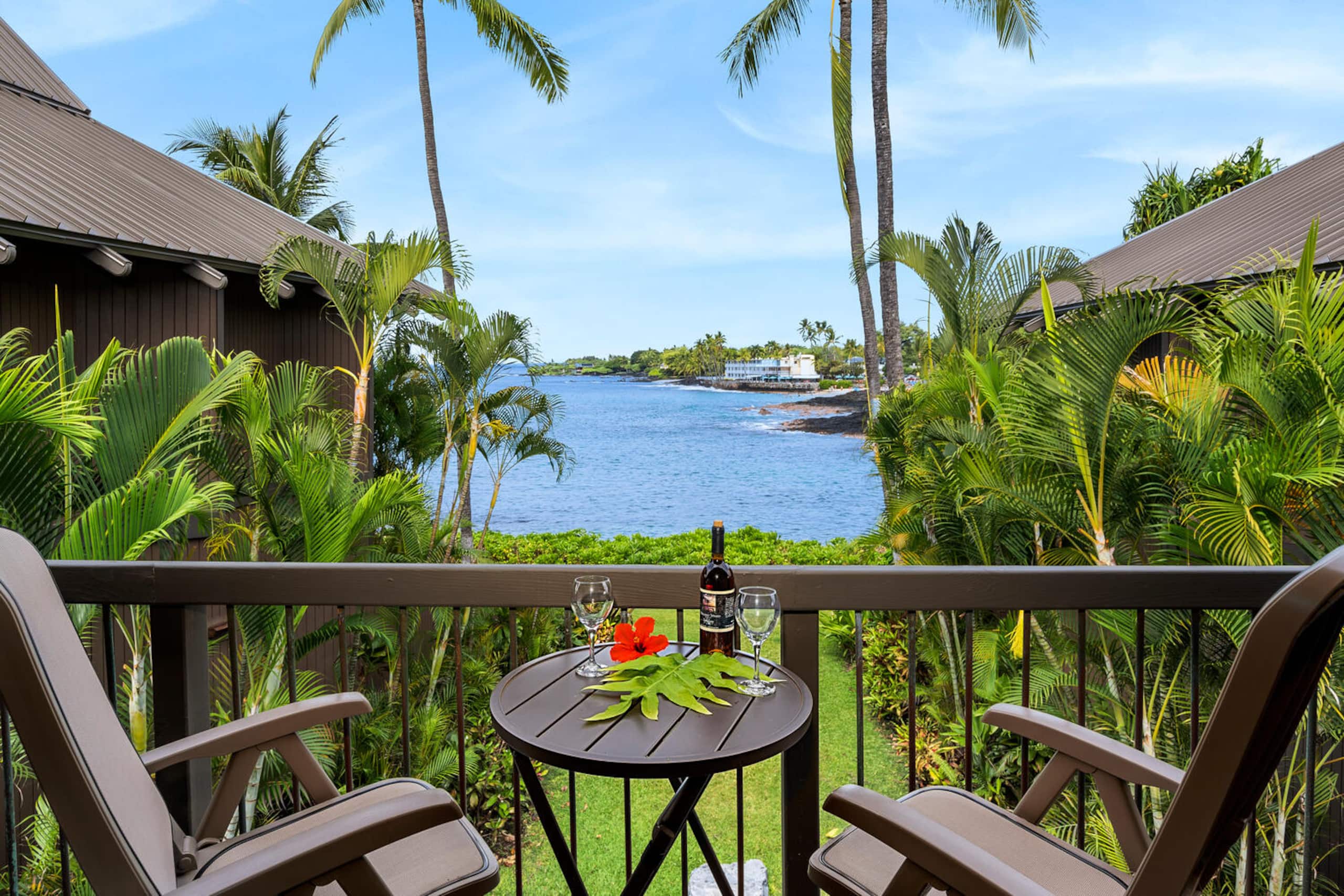 Townhouse in Kailua-Kona · ★5.0 · 3 bedrooms · 3 beds · 3 baths - Image 44