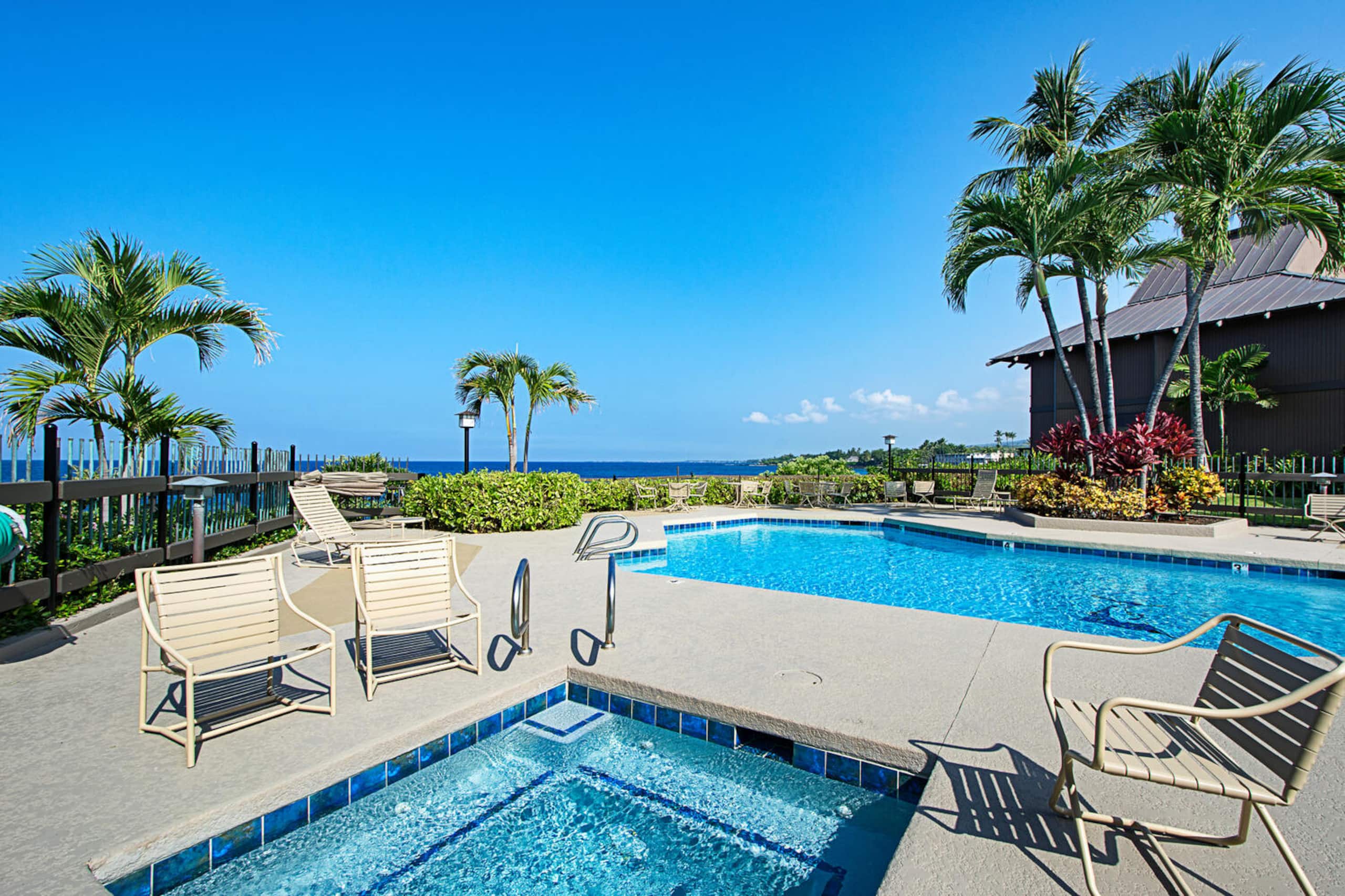 Townhouse in Kailua-Kona · ★5.0 · 3 bedrooms · 3 beds · 3 baths - Image 18
