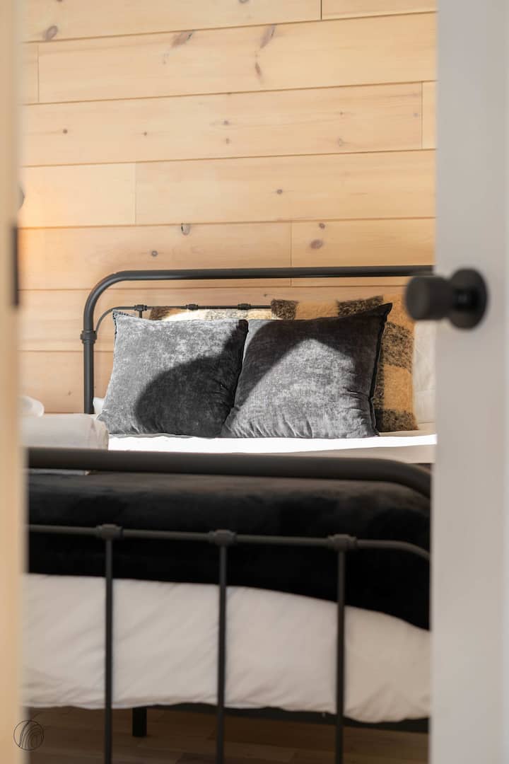 spálňa 1 na prízemí - menšia manželská posteľ