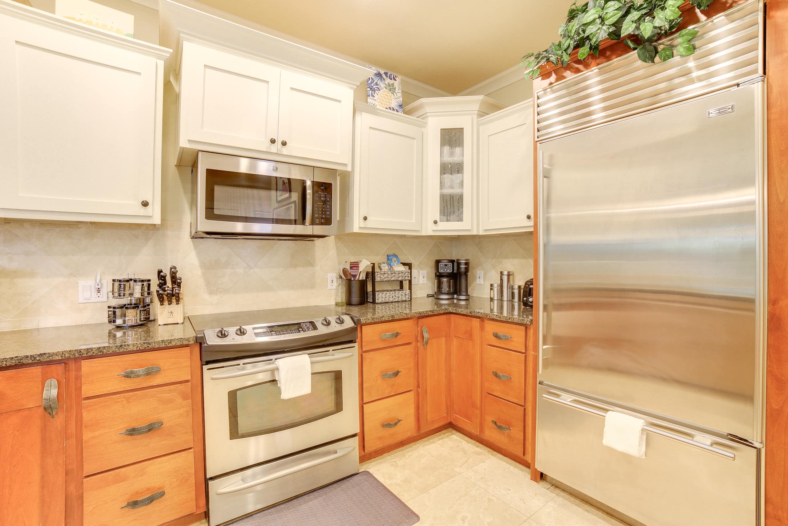 Condo in Koloa · ★4.86 · 2 bedrooms · 5 beds · 2 private baths - Image 11