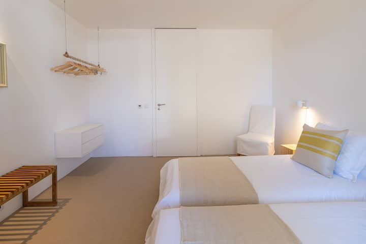 საძინებელი 4