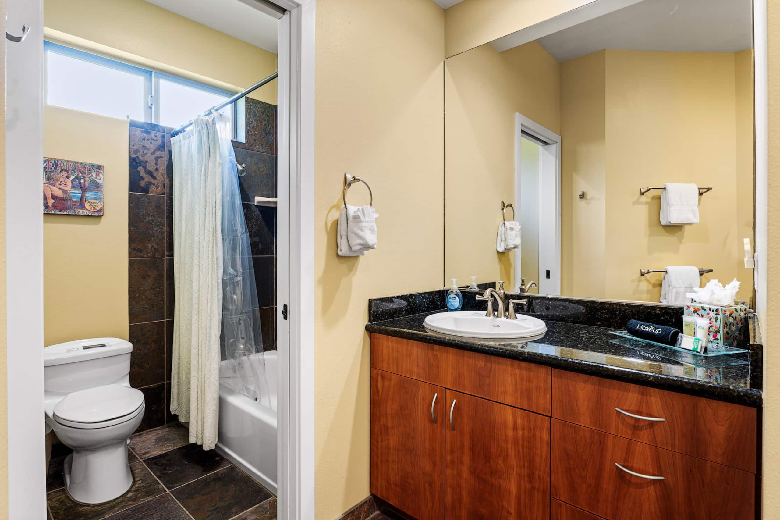 Home in Kailua-Kona · ★4.88 · 4 bedrooms · 6 beds · 3.5 baths - Image 12