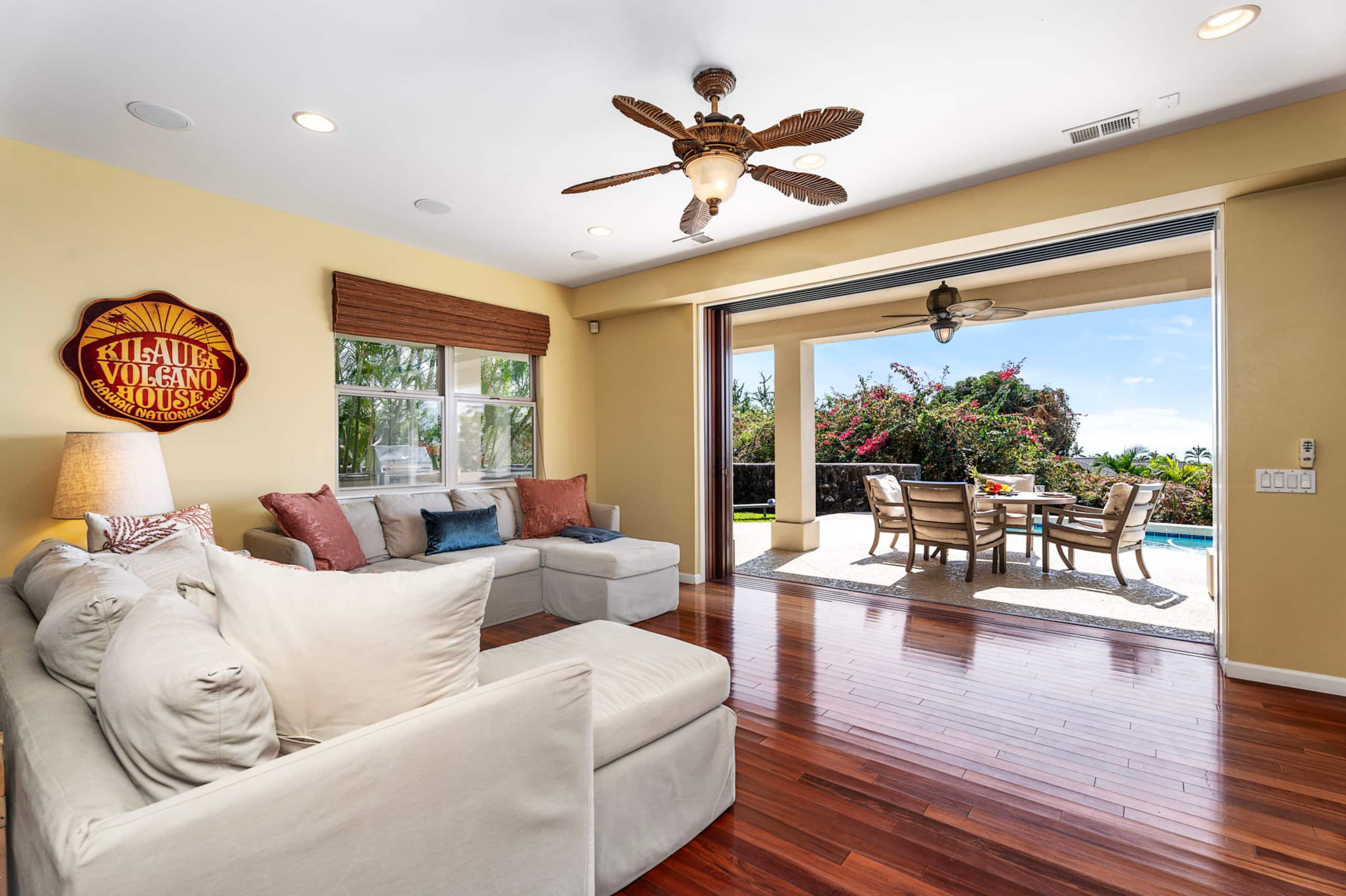 Home in Kailua-Kona · ★4.88 · 4 bedrooms · 6 beds · 3.5 baths - Image 26