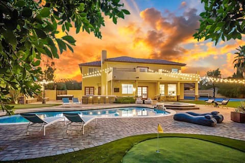 Pickleball, Heated Pool, Spa, Arcade, Pool Table