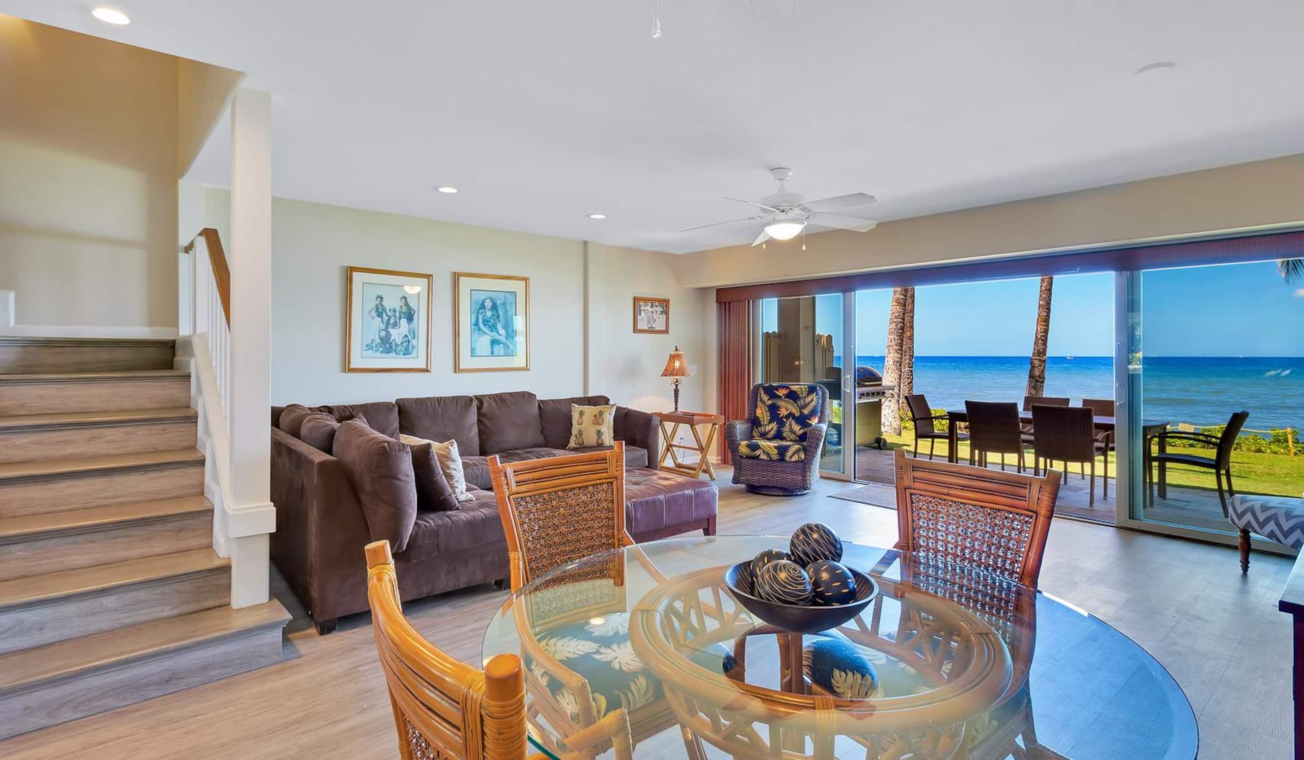 272-1 Amazing views. Oceanfront! - Image 3